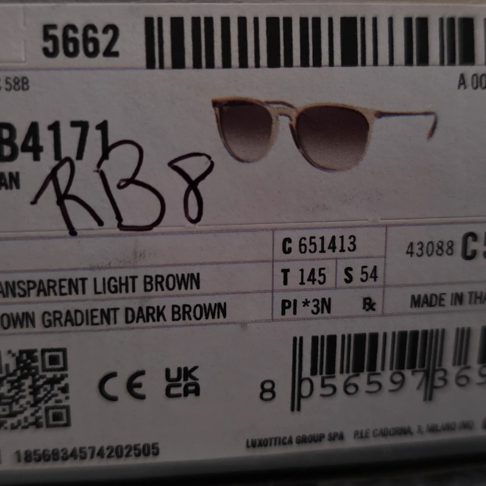 Ray-Ban Sunglasses - Picture 4 of 4